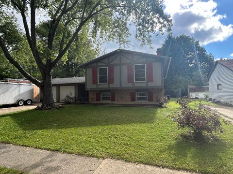 Tiny photo for 699 Darlington Lane, Crystal Lake, IL 60014 (MLS # 12445698)