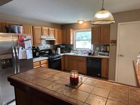 Tiny photo for 699 Darlington Lane, Crystal Lake, IL 60014 (MLS # 12445698)