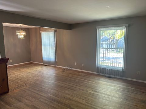 Tiny photo for 699 Darlington Lane, Crystal Lake, IL 60014 (MLS # 12445698)