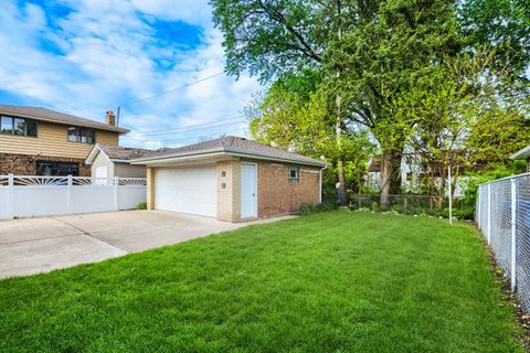 Tiny photo for 10411 S Millard Avenue, Chicago, IL 60655 (MLS # 12634090)
