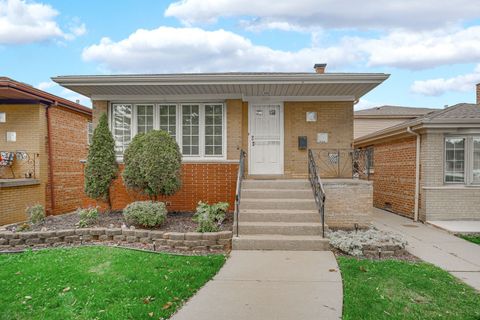 6323 S Lamon Avenue Chicago IL 60638
