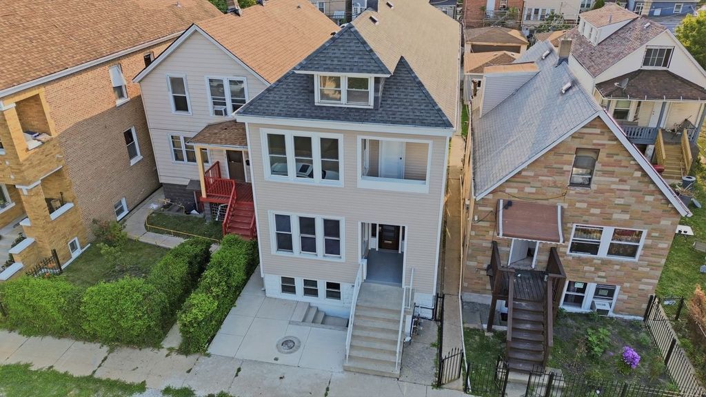 1220 S 48th Court