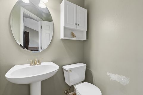 Tiny photo for 963 Tylerton Circle, Grayslake, IL 60030 (MLS # 12611484)