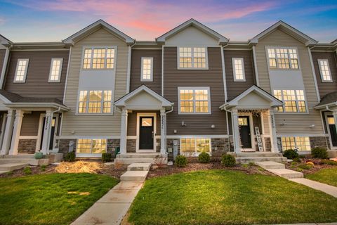 Tiny photo for 2221 Sassafras Way #C, Wonder Lake, IL 60097 (MLS # 12614098)