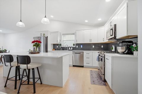 Tiny photo for 2513 Pampas Lane, Bloomington, IL 61705 (MLS # 12573573)