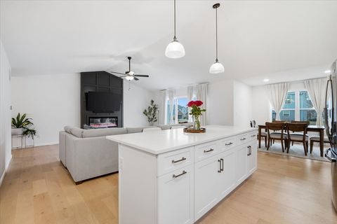 Tiny photo for 2513 Pampas Lane, Bloomington, IL 61705 (MLS # 12573573)