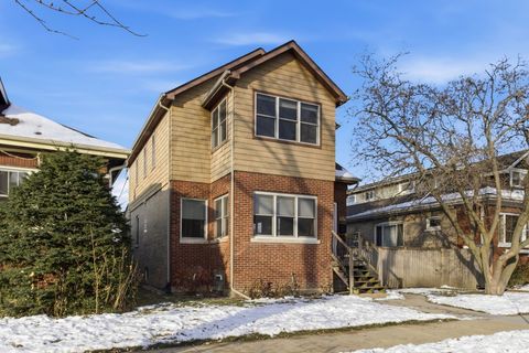 Photo of 3814 N mozart Street, Chicago, IL 60618 (MLS # 12542532)