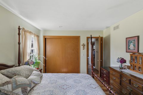 Tiny photo for 2417 Hickory Grove Road, Davenport, IA 52804 (MLS # 12623417)