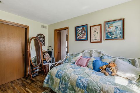 Tiny photo for 2417 Hickory Grove Road, Davenport, IA 52804 (MLS # 12623417)