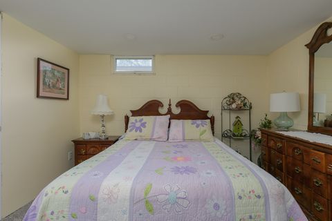 Tiny photo for 2417 Hickory Grove Road, Davenport, IA 52804 (MLS # 12623417)