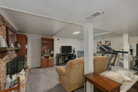 Tiny photo for 2417 Hickory Grove Road, Davenport, IA 52804 (MLS # 12623417)