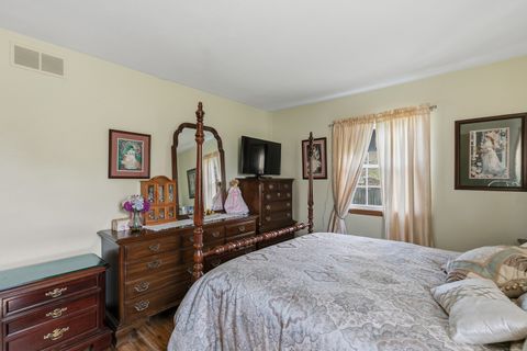 Tiny photo for 2417 Hickory Grove Road, Davenport, IA 52804 (MLS # 12623417)