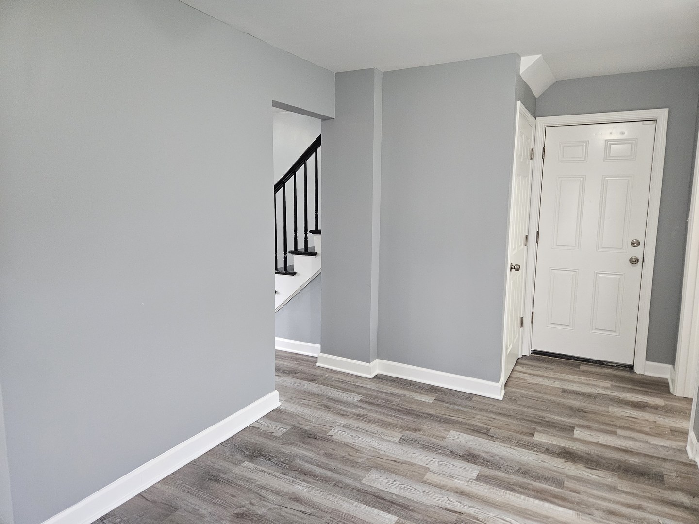 2601 E 92nd Street