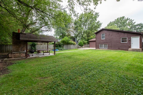 Tiny photo for 10395 W Illinois Avenue, Beach Park, IL 60099 (MLS # 12760064)