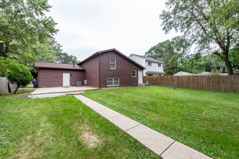 Tiny photo for 10395 W Illinois Avenue, Beach Park, IL 60099 (MLS # 12760064)