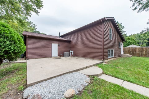 Tiny photo for 10395 W Illinois Avenue, Beach Park, IL 60099 (MLS # 12760064)