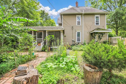 Tiny photo for 300 E Pinzon Street, Tuscola, IL 61953 (MLS # 12416499)