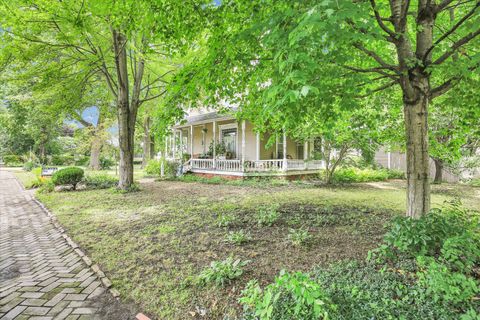 Tiny photo for 300 E Pinzon Street, Tuscola, IL 61953 (MLS # 12416499)