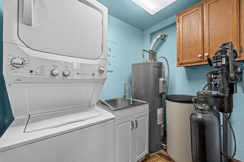 Tiny photo for 13338 W Oak Court, Homer Glen, IL 60491 (MLS # 12509342)