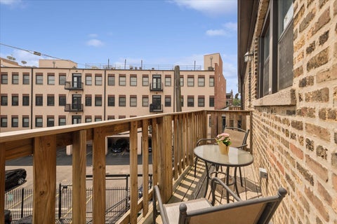 Tiny photo for 1153 W GRACE Street #3S, Chicago, IL 60613 (MLS # 12709321)