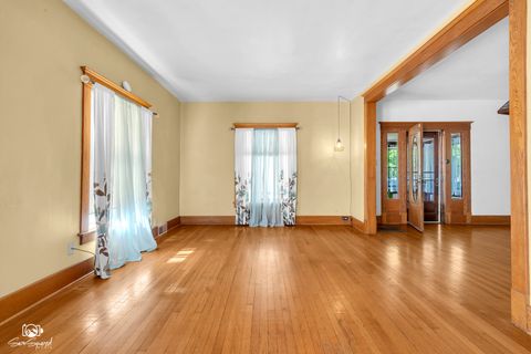 Tiny photo for 878 S Wildwood Avenue, Kankakee, IL 60901 (MLS # 12500954)