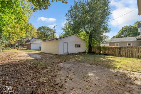 Tiny photo for 878 S Wildwood Avenue, Kankakee, IL 60901 (MLS # 12500954)