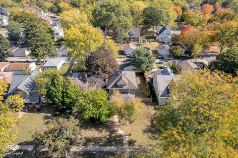 Tiny photo for 878 S Wildwood Avenue, Kankakee, IL 60901 (MLS # 12500954)