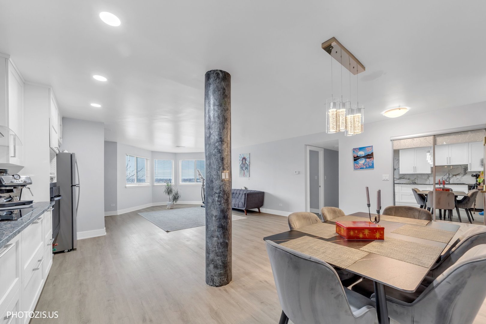 1275 E Baldwin Lane 602