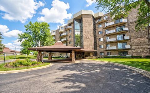 1275 E Baldwin Lane 602 Palatine IL 60074