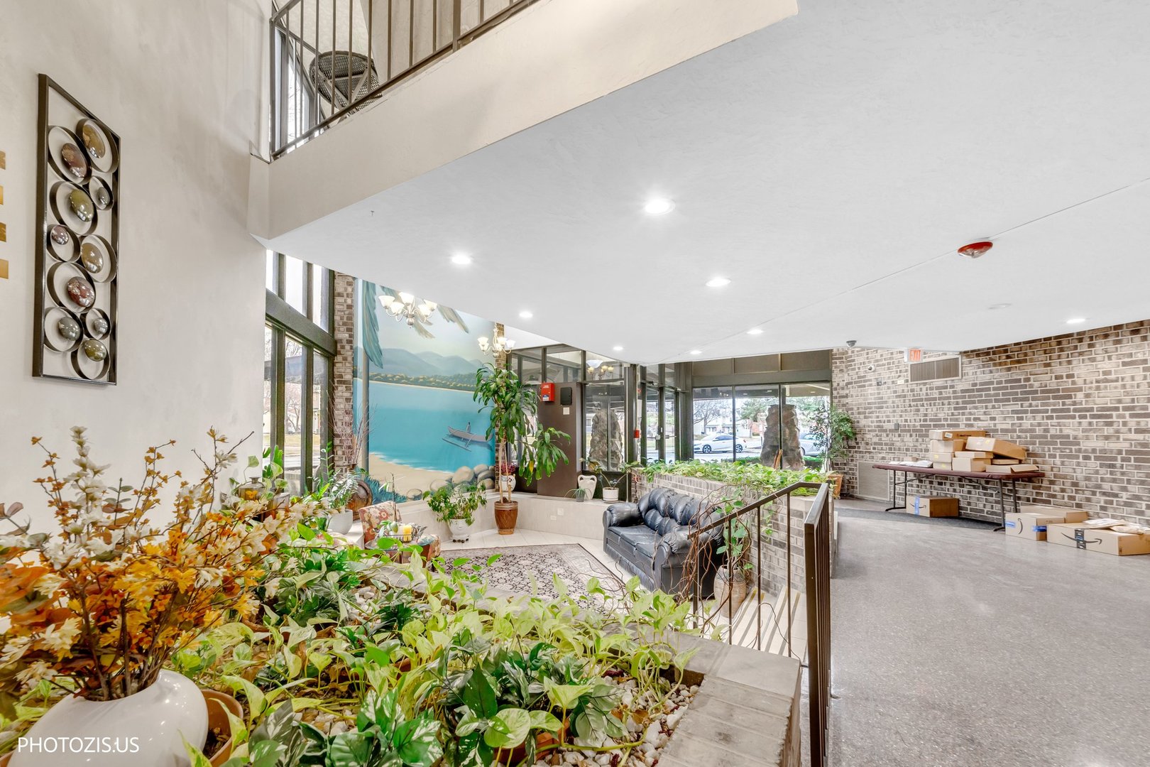 1275 E Baldwin Lane 602