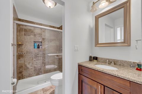 Tiny photo for 1275 E Baldwin Lane #602, Palatine, IL 60074 (MLS # 12594967)