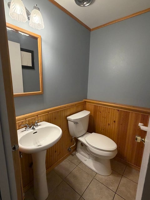 Tiny photo for 2018 Oxnard Drive, Downers Grove, IL 60516 (MLS # 12745004)