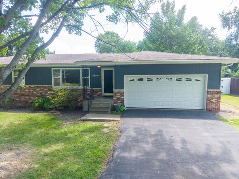 Tiny photo for 15 Lakedale Drive, Salem, IL 62881 (MLS # 12720543)