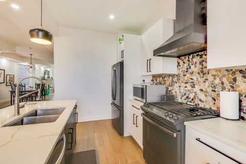 Tiny photo for 6511 S Evans Avenue, Chicago, IL 60637 (MLS # 12509555)