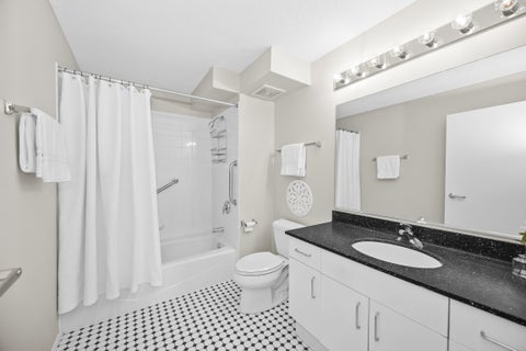 Tiny photo for 800 Elgin Road #1403, Evanston, IL 60201 (MLS # 12775732)