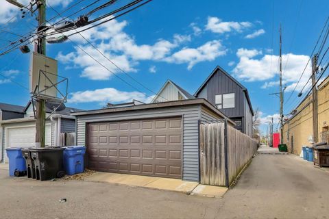 Tiny photo for 3943 N Francisco Avenue, Chicago, IL 60618 (MLS # 12523360)