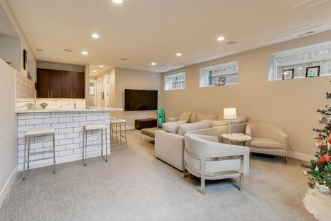 Tiny photo for 3943 N Francisco Avenue, Chicago, IL 60618 (MLS # 12523360)