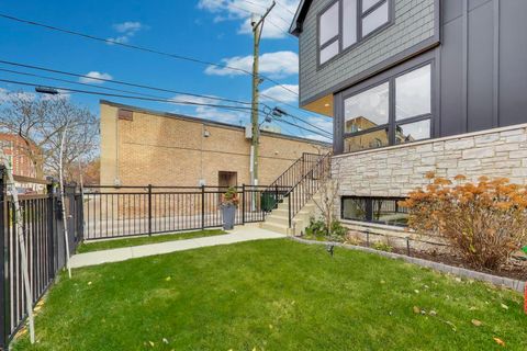 Tiny photo for 3943 N Francisco Avenue, Chicago, IL 60618 (MLS # 12523360)