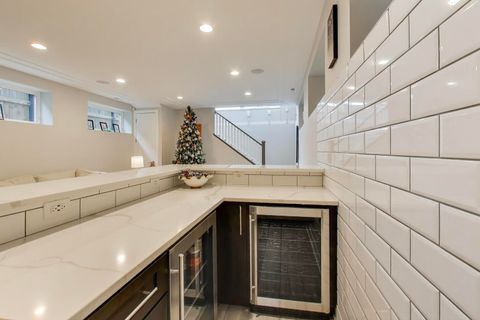 Tiny photo for 3943 N Francisco Avenue, Chicago, IL 60618 (MLS # 12523360)