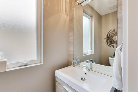 Tiny photo for 3943 N Francisco Avenue, Chicago, IL 60618 (MLS # 12523360)