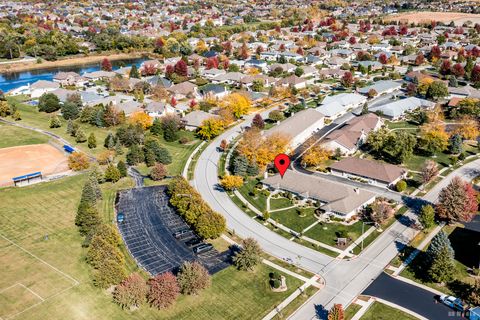 Tiny photo for 11101 Louetta Lane, Orland Park, IL 60467 (MLS # 12496681)