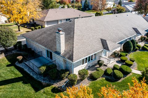 Tiny photo for 11101 Louetta Lane, Orland Park, IL 60467 (MLS # 12496681)