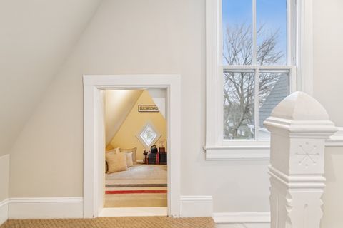 Tiny photo for 202 E Hillside Avenue, Barrington, IL 60010 (MLS # 12526594)