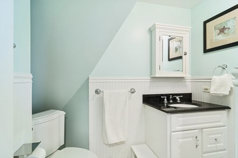 Tiny photo for 202 E Hillside Avenue, Barrington, IL 60010 (MLS # 12526594)