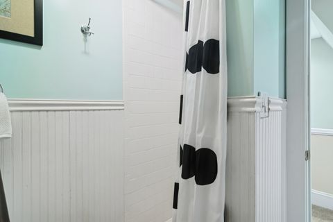 Tiny photo for 202 E Hillside Avenue, Barrington, IL 60010 (MLS # 12526594)