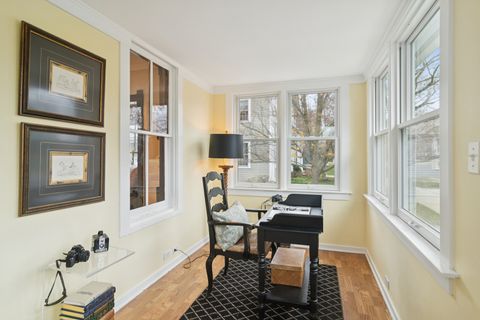 Tiny photo for 202 E Hillside Avenue, Barrington, IL 60010 (MLS # 12526594)