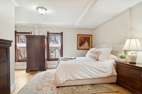 Tiny photo for 202 E Hillside Avenue, Barrington, IL 60010 (MLS # 12526594)