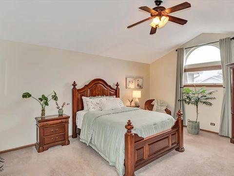 Tiny photo for 8300 Highpoint Circle #F, Darien, IL 60561 (MLS # 12518812)