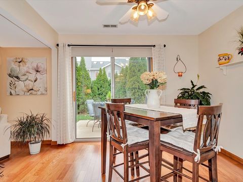 Tiny photo for 8300 Highpoint Circle #F, Darien, IL 60561 (MLS # 12518812)