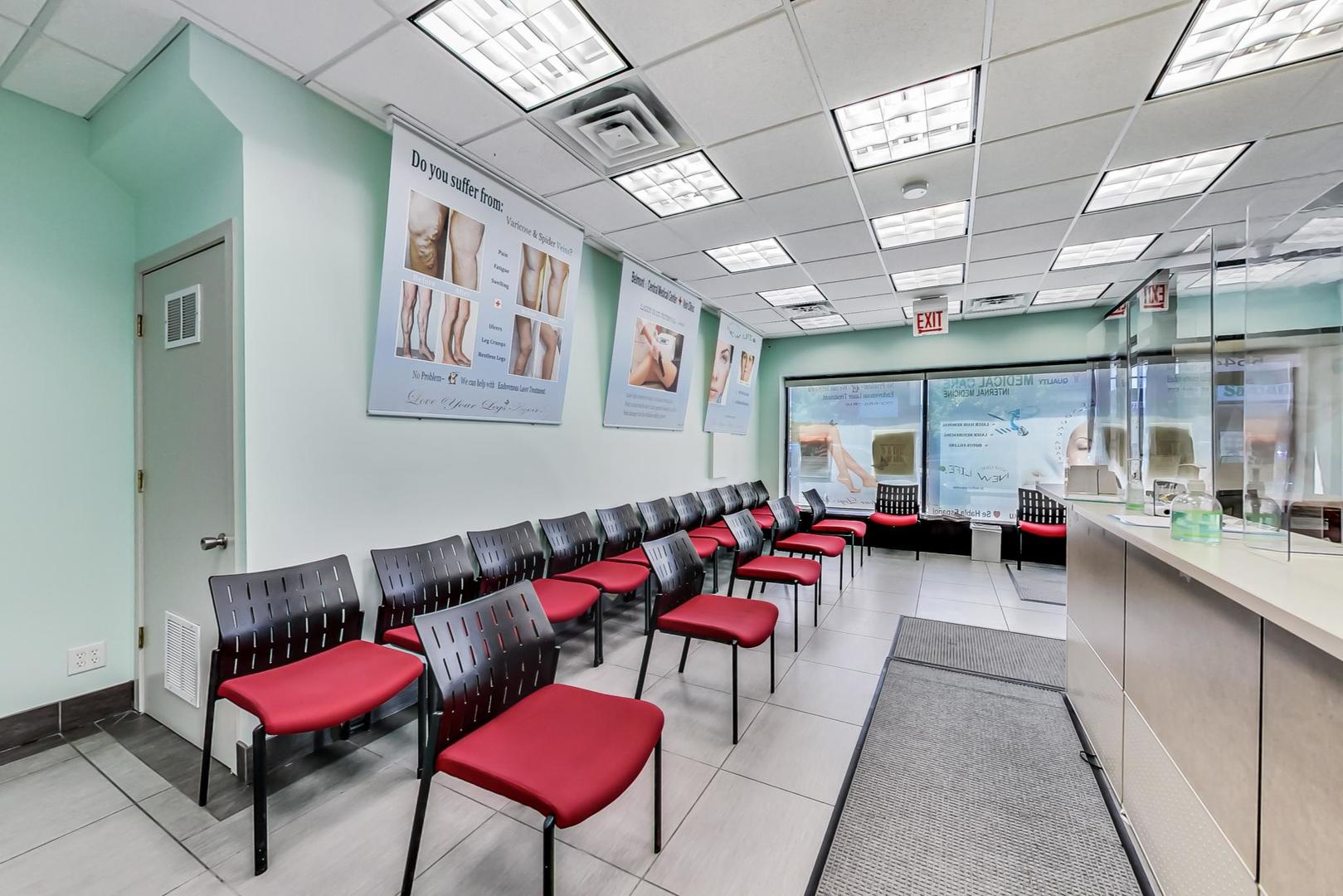 5544 W Belmont Avenue